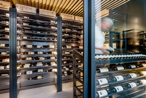 Degustace archivních vín z našeho humiboxu